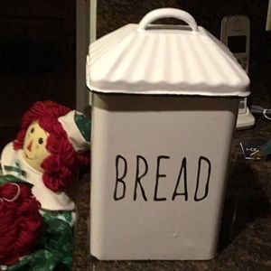Bread keeper